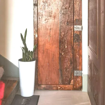 Charming In With View 70 M² + Parking Apartment Guimarães