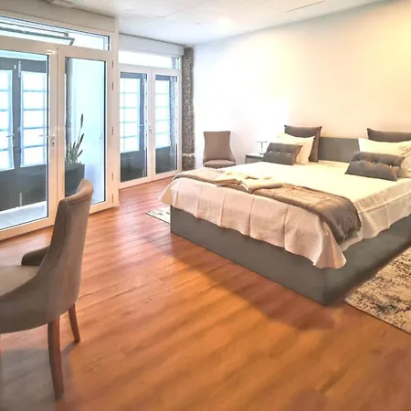 Apartment Charming In With View 70 M² + Parking Guimarães