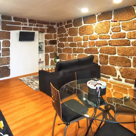 Apartmán Charming In Of 70 M² Guimarães