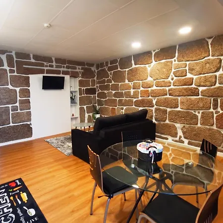 Apartmán Charming In Of 70 M²